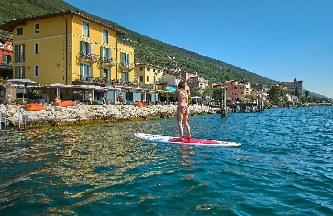 Lake Front Hotel Brenzone-1